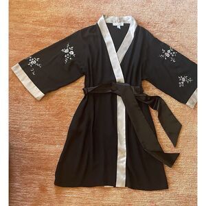 Vintage Oscar de la Renta Pink Label Black & Pink Oriental Robe Size S